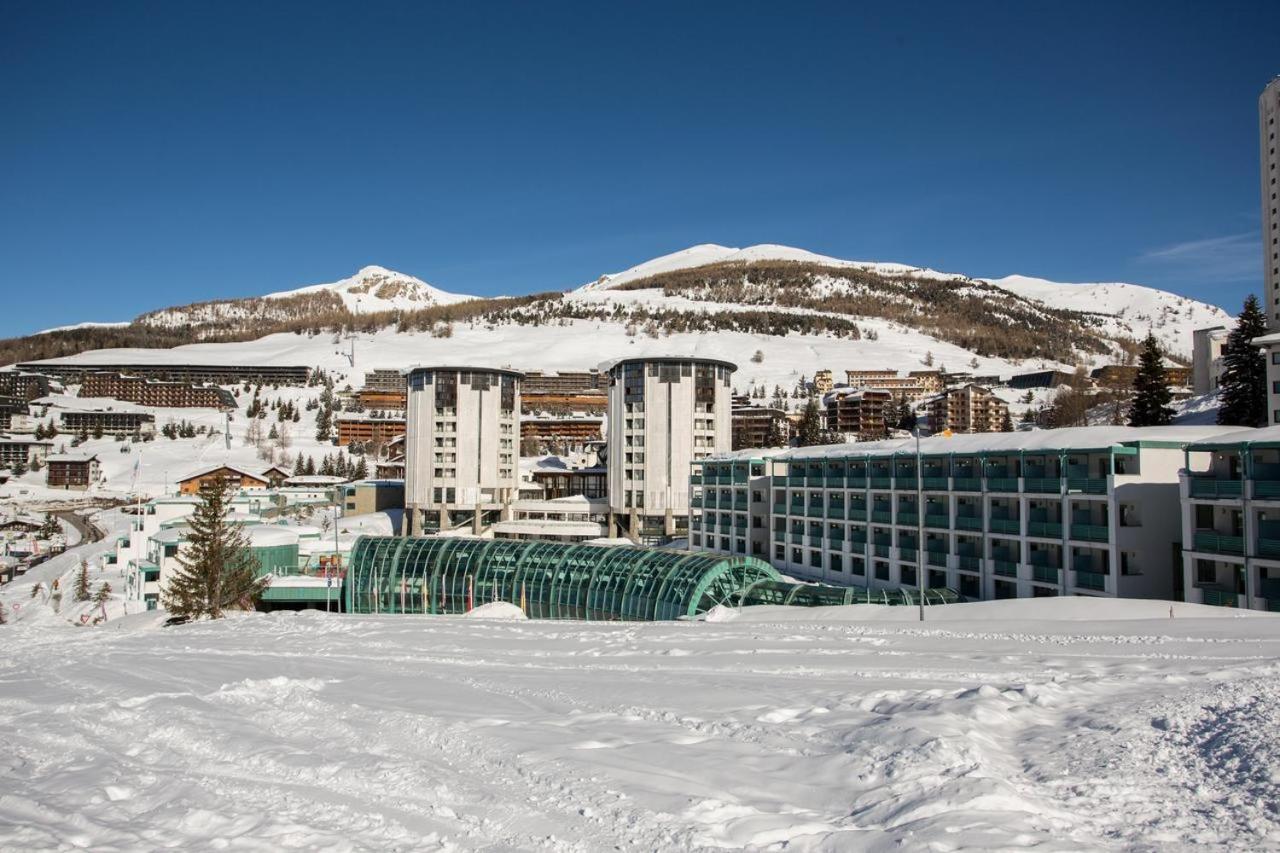 Teleo Vacanze - Villaggio Olimpico Di Colle Sestriere Екстериор снимка